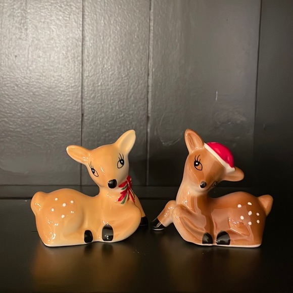 Reindeer Salt and Pepper Set - Picture 1 of 7